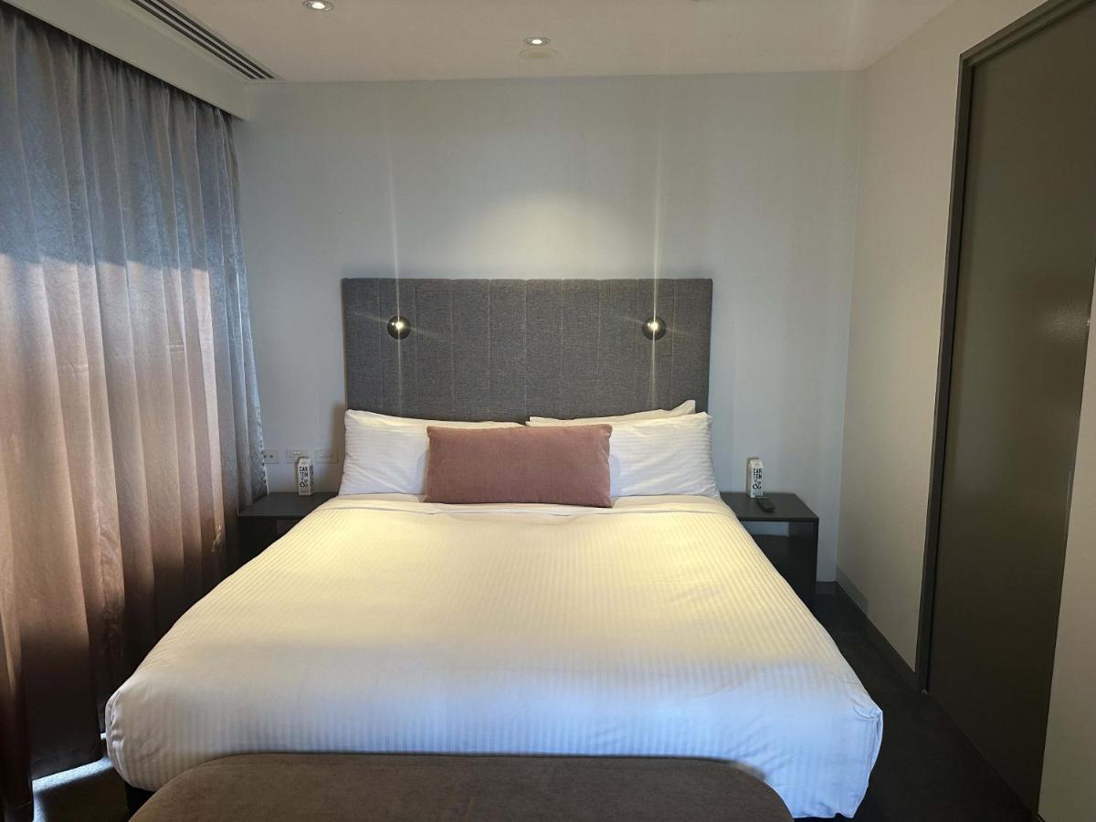 מלון מלבורן The Kinson מראה חיצוני תמונה A bedroom at the hotel